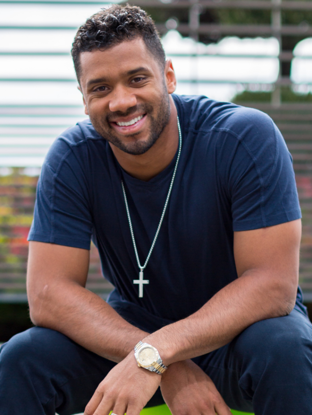 Russell Wilson, Broncos consent to terms on five-year, $245M contract expansion