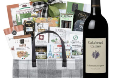 Unwrapping Joy with Wine Gift Baskets for Father's Day