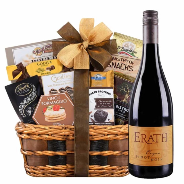 Order Online and Enjoy with Pinot Noir Gift Set in Texas